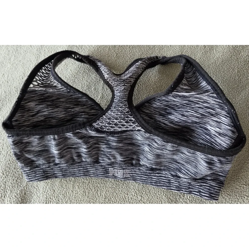 Victoria's Secret PINK Sports Bra M Black White Space Dye Sleeveless Athleisure